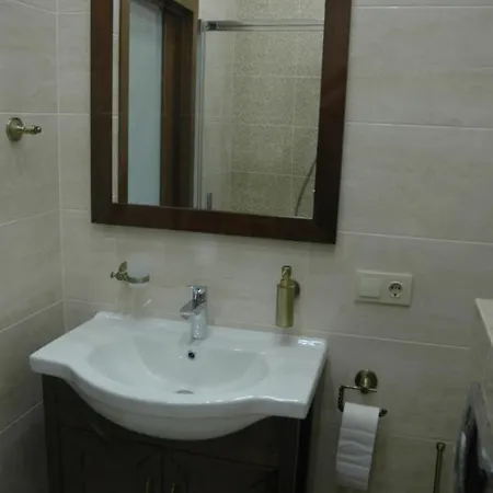 Ferienwohnung Rynok 25 Deluxe Lviv Center Exterior foto